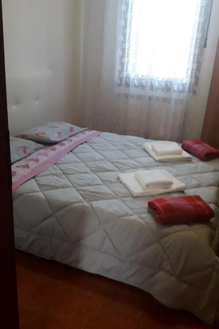 Venice Apartment Near Station Santa Lucia Two Bedroom 0*,  Olaszország