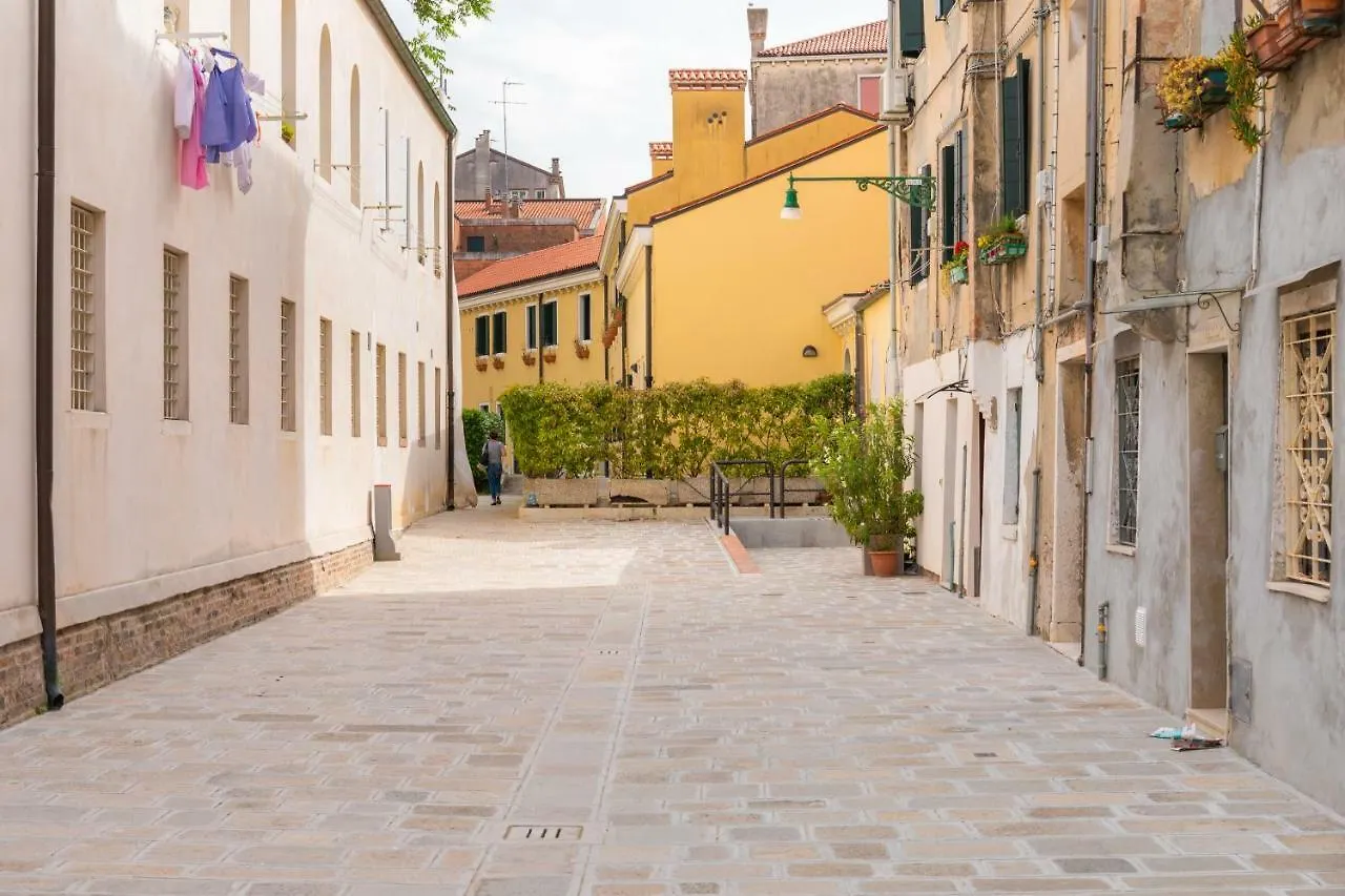 Venice Apartment Near Station Santa Lucia Two Bedroom