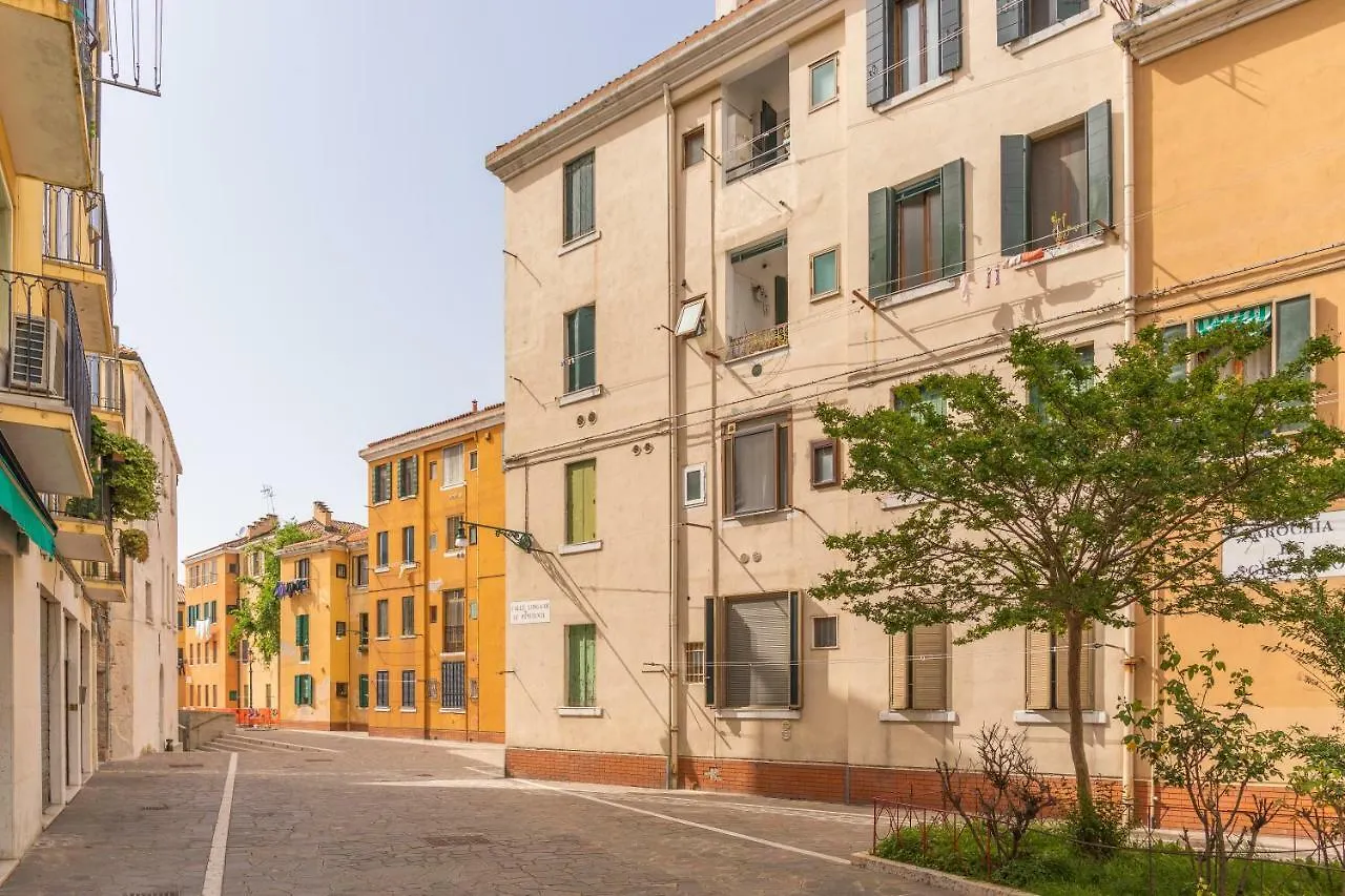 Venice Apartment Near Station Santa Lucia Two Bedroom