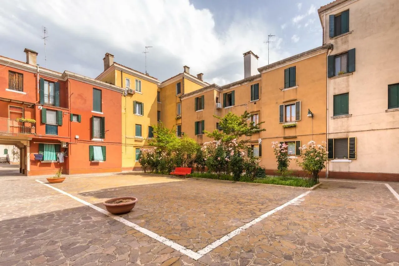 Venice Apartment Near Station Santa Lucia Two Bedroom
